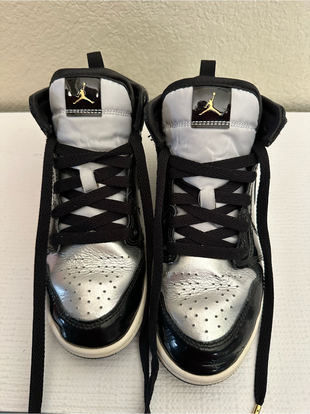 Jordan Kids High-Top Sneakers in Silver and Black with Gold Jumpman